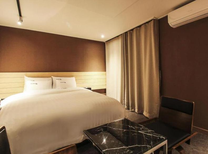 Gangnam Blanc Motel Seul Exterior foto